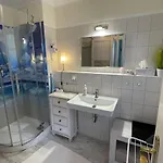 Apartamento Unsere Perle Am Hafen Mit Balkon Und Kleiner Terrasse Zingst