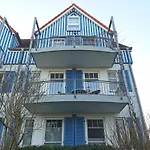 Apartamento Unsere Perle Am Hafen Mit Balkon Und Kleiner Terrasse